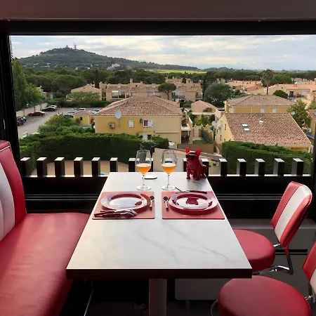 Rez De Jardin Ou 4e Avec Ascenseur- Velo - Piscine -wifi-dans Le Village Naturiste-holidaysochic Апартаменты *