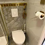 Rez De Jardin Ou 4e Avec Ascenseur- Velo - Piscine -wifi-dans Le Village Naturiste-holidaysochic * Agde