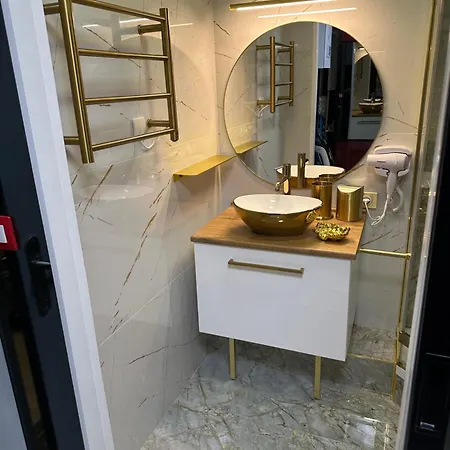Apartment Rez De Jardin Ou 4e Avec Ascenseur- Velo - Piscine -wifi-dans Le Village Naturiste-holidaysochic *