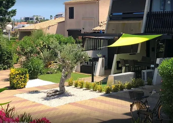 Rez De Jardin Ou Ascenseur 4 Ieme Piscine -wifi-dans Le Village Naturiste Holidaysochic Agde